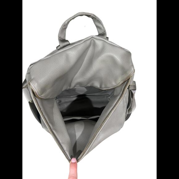 FAWN Design Diaper Bag - Picture 3 of 6